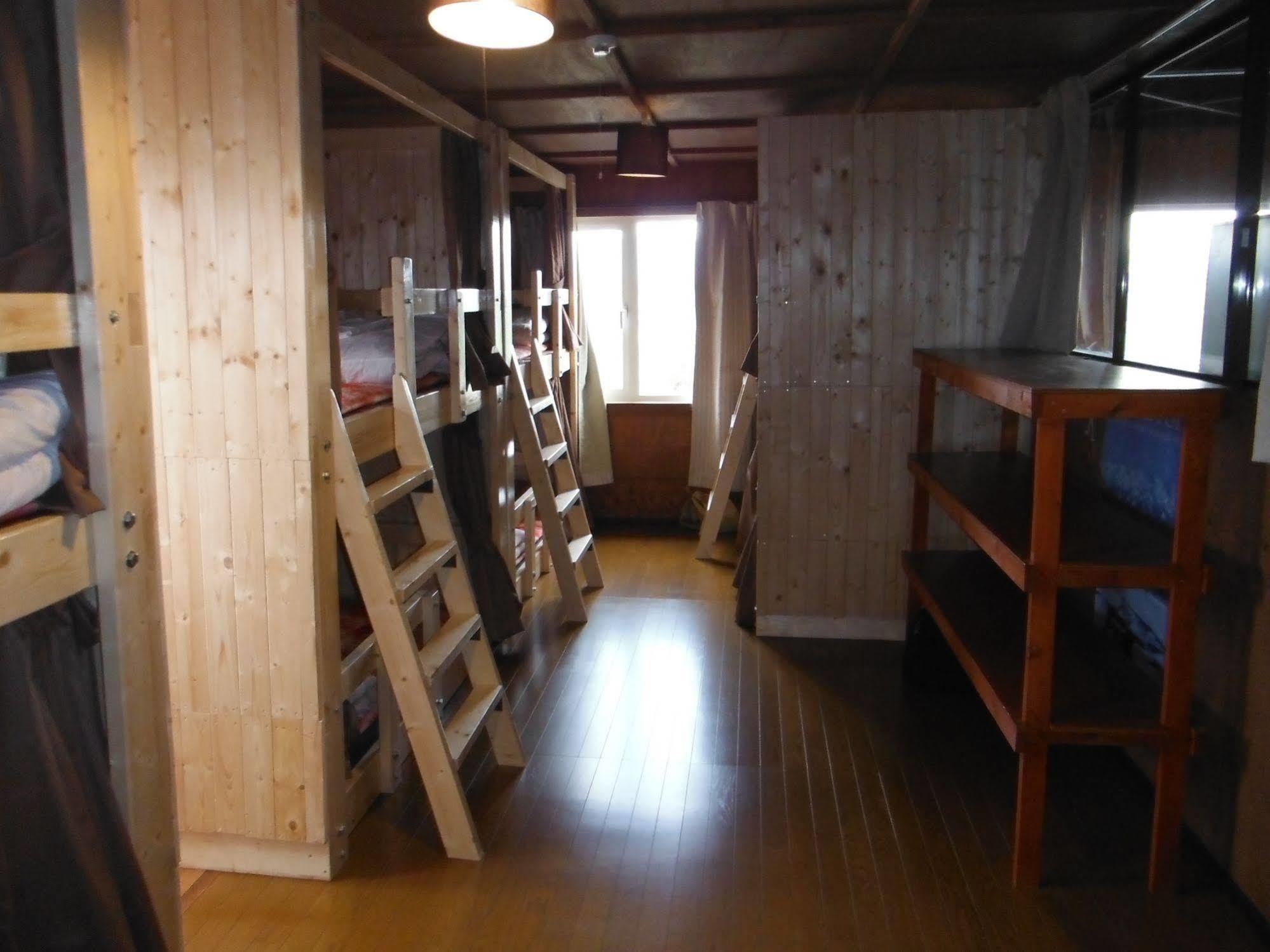 Clione Campground Hostel Shari Bagian luar foto
