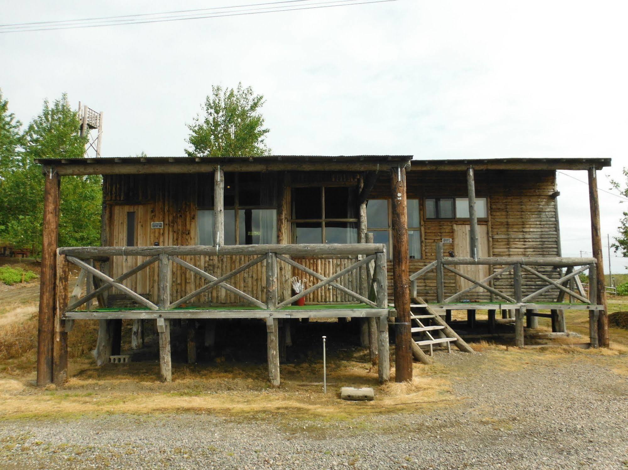 Clione Campground Hostel Shari Bagian luar foto